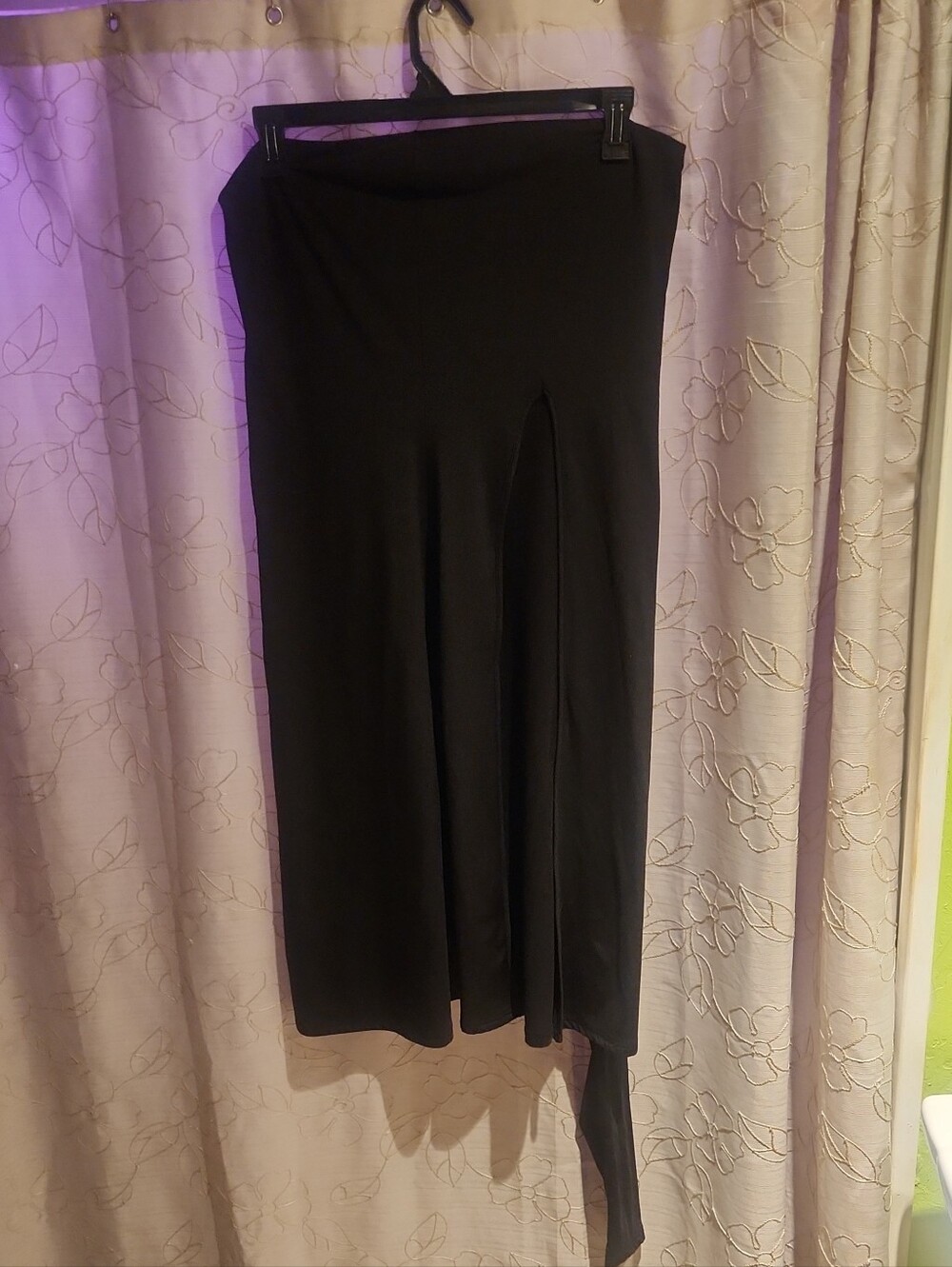 Black High-Slit Maxi Dress